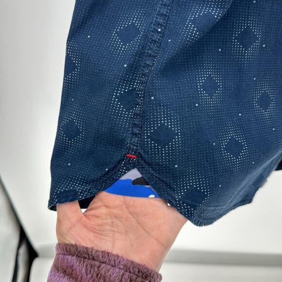 Robert Graham blue Aztec western indigenous blue button down s SIZE xl - Picture 5 of 10